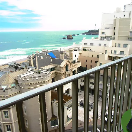 T3 Superbe Vue Mer Centre B9034 * Biarritz